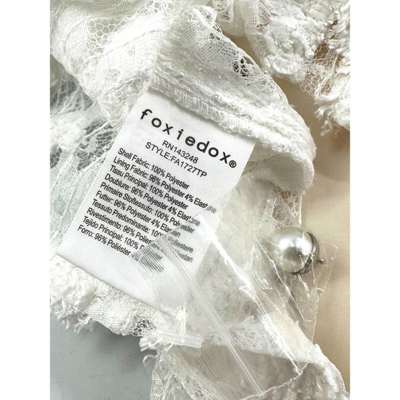 Foxiedox Long Sleeved Graceful Lace Pearl Buttons Victorian Blouse Size XS - Picture 10 of 11